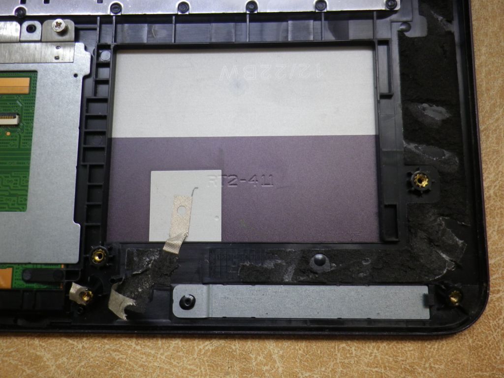 Б/У Топ кейс   (клавіатура не робоча) на ASUS Notebook UX305U - фото фото фото 5