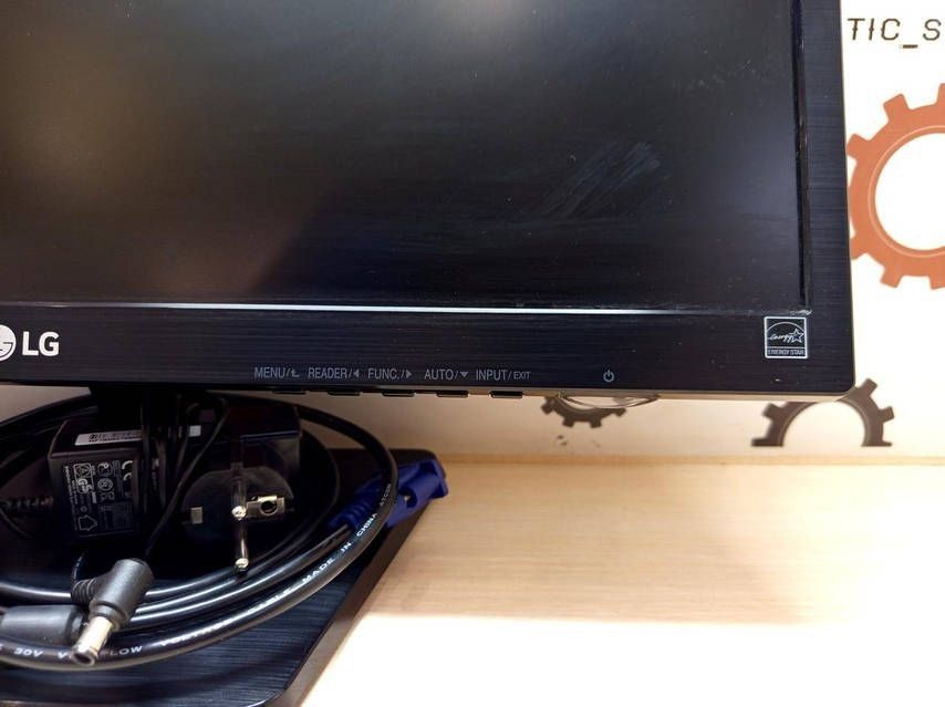 Монітор 21.5" LG 22M37A-B - фото фото фото 3