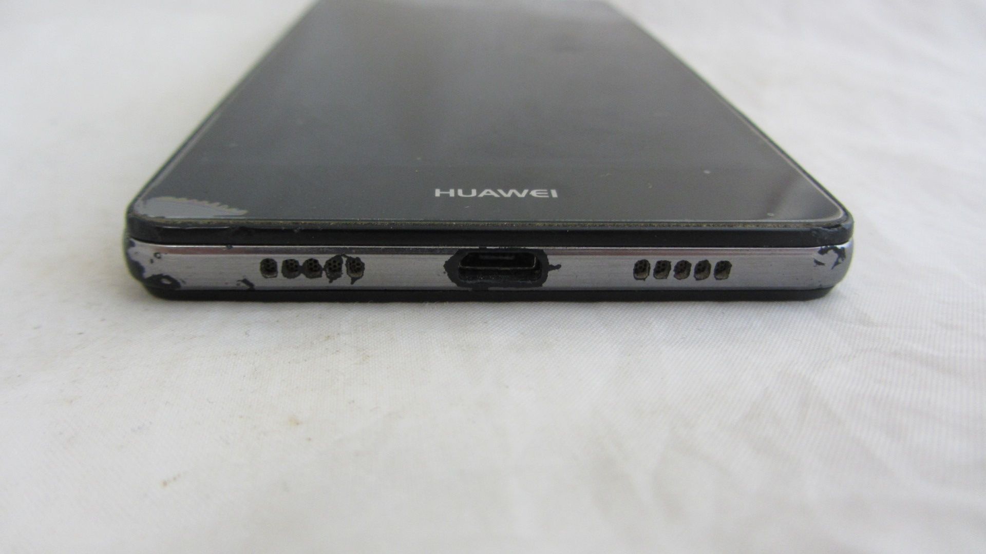 HUAWEI P8 lite  (Black) - фото фото фото 1