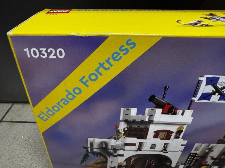 Блоковый конструктор LEGO Icons Фортеца Эльдорадо (10320) Новый! - фото фото фото 1