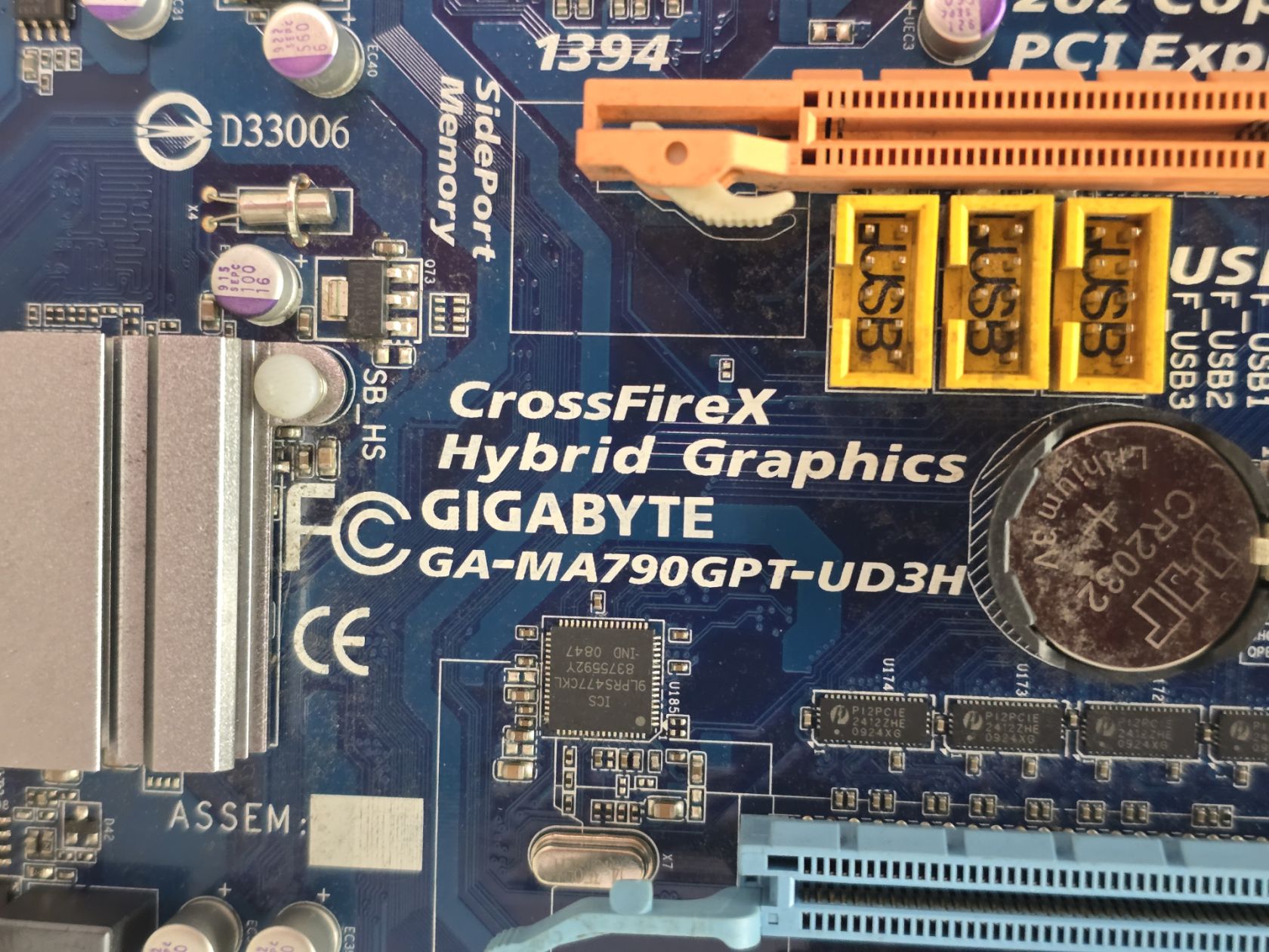 Материнська плата GIGABYTE GA-MA790GPT-UD3H   (Socket AM3 ,DDR3,б/у) - фото фото фото 2