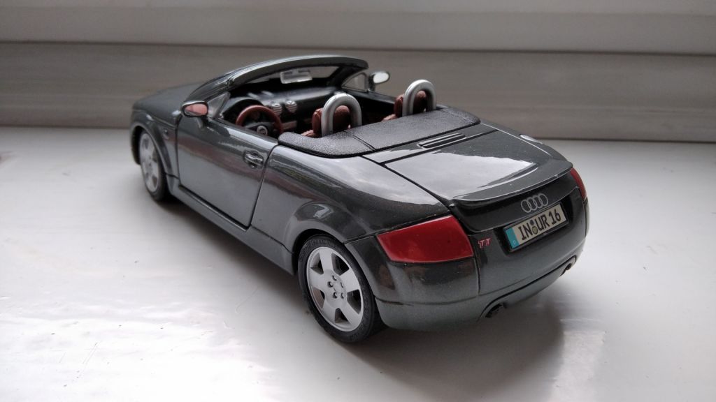 AUDI TT - Maisto 1: 24 - фото фото фото 3