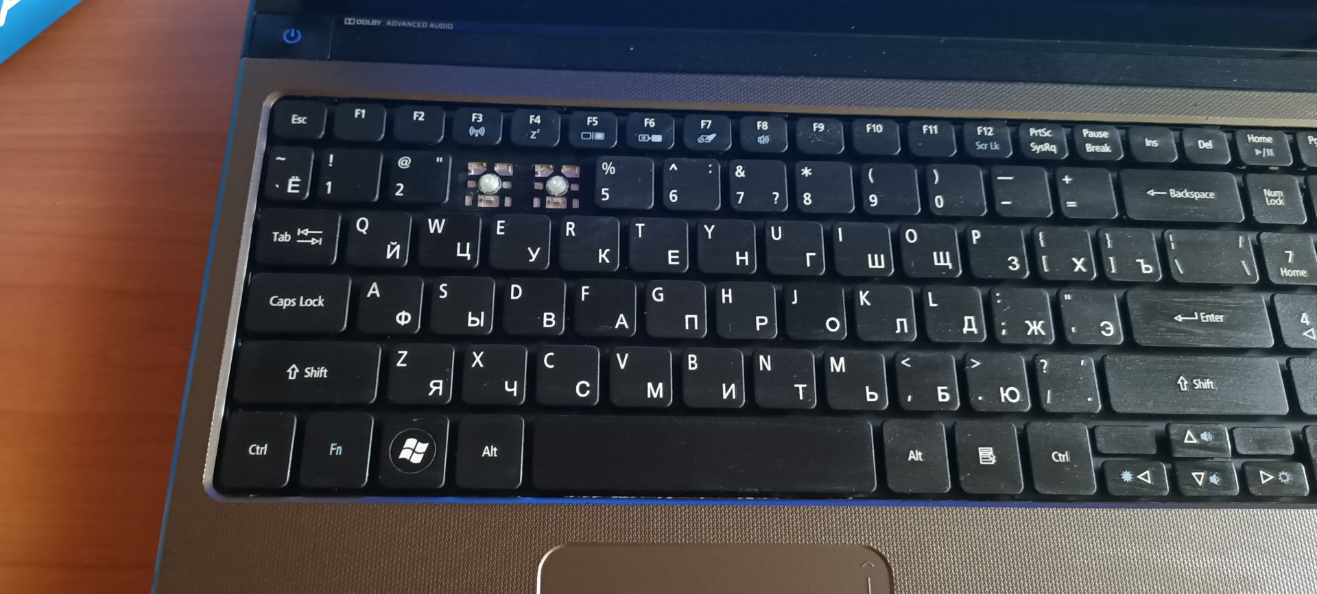 Ноутбук Acer Aspire 5560G - фото фото фото 6