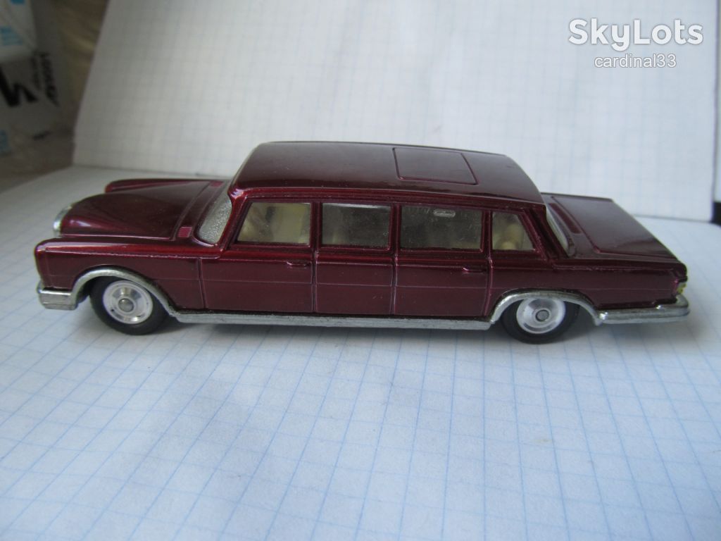 Corgi toys. Mersedes-Benz 600 Pullman - фото фото фото 2