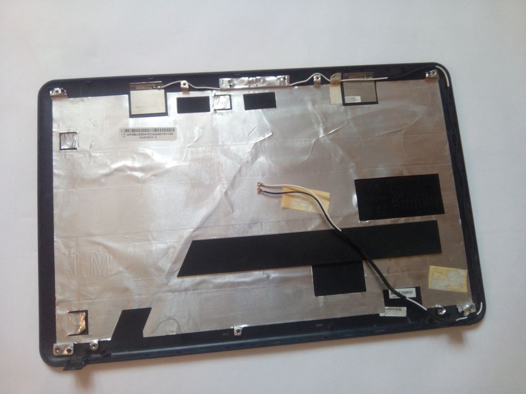 Крышка матрицы Lenovo G555 - фото фото фото 3