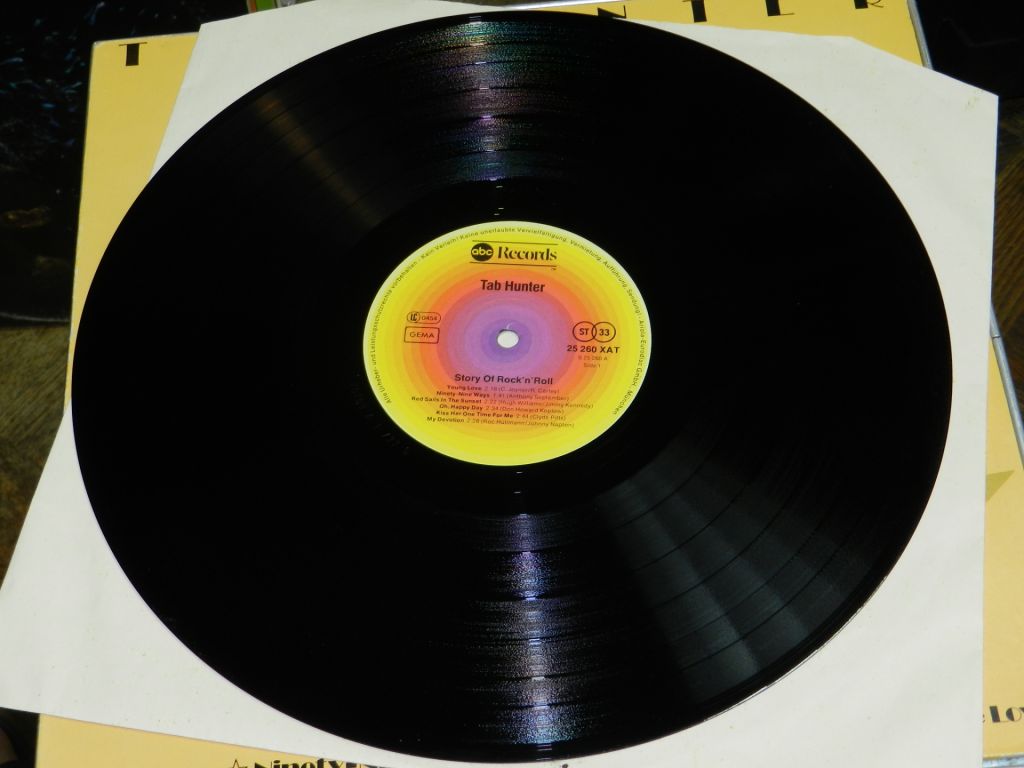 LP  The Story Of -  Rock and Roll - фото фото фото 2