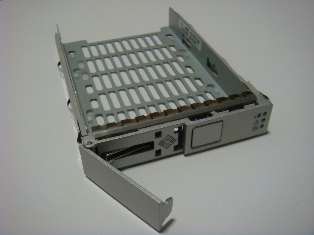 Салазки для серверов SUN    (541-3004-03)  2.5"  SMALL FORM FACTOR SFF HOT PLUG - фото фото фото 0