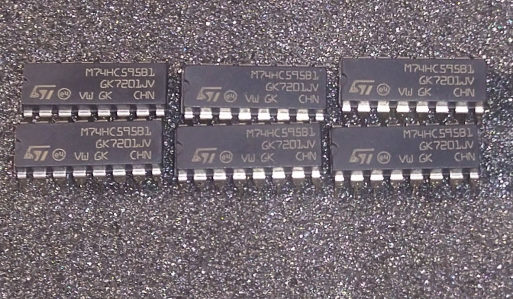 Микросхема M74HC595B1 - фото фото фото 0