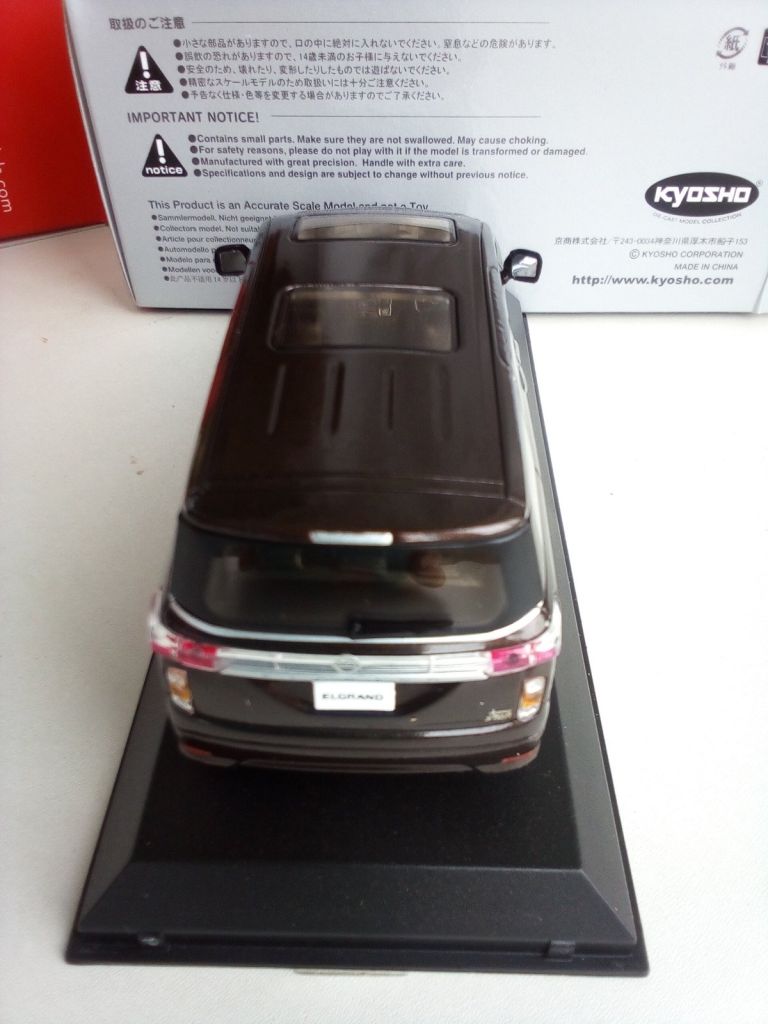 Nissan Elgrand by Kyosho 1:43 - фото фото фото 2