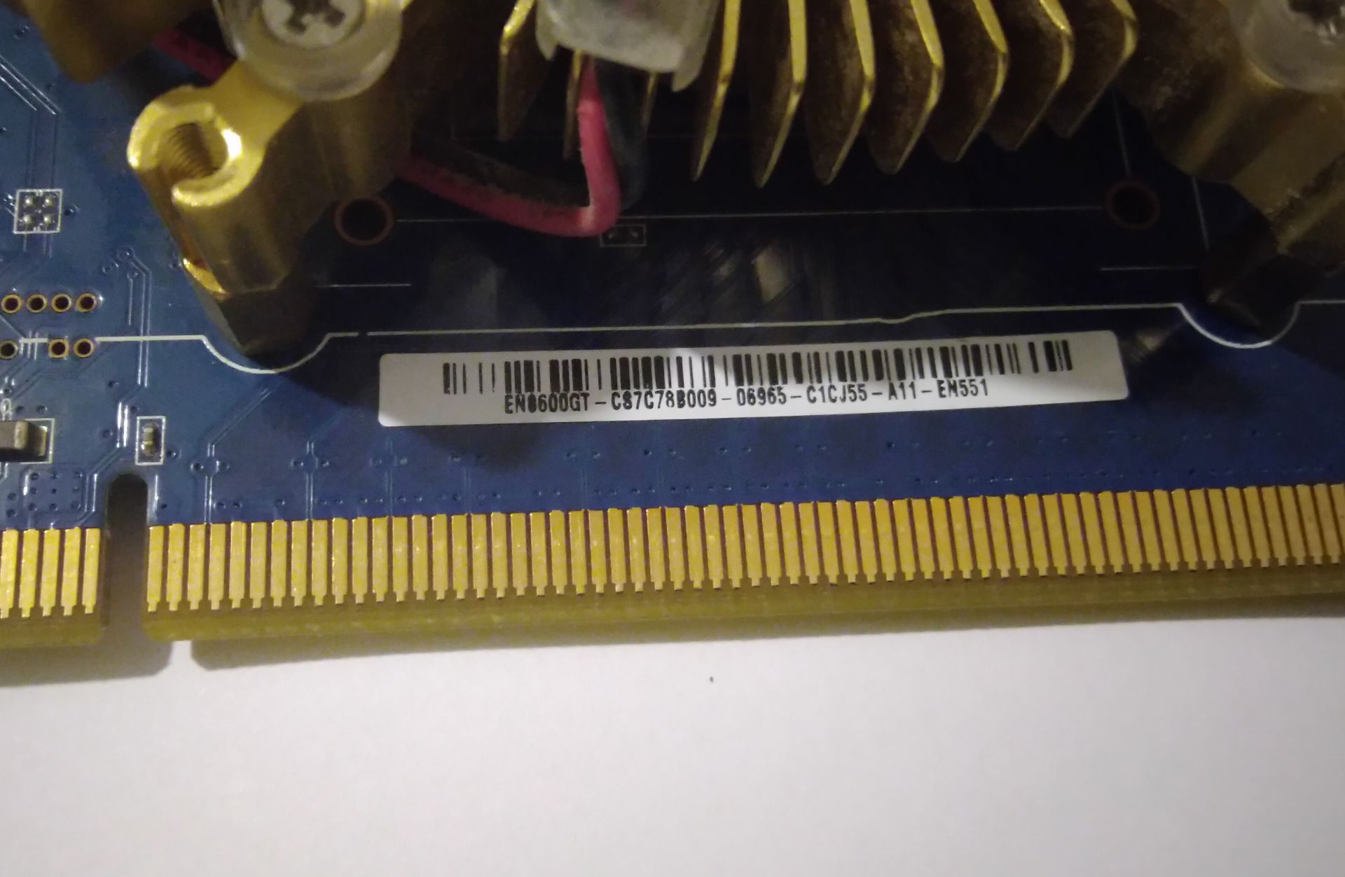 Відеокарта Asus  8600GT 256Mb 128bit PCI-E - фото фото фото 2