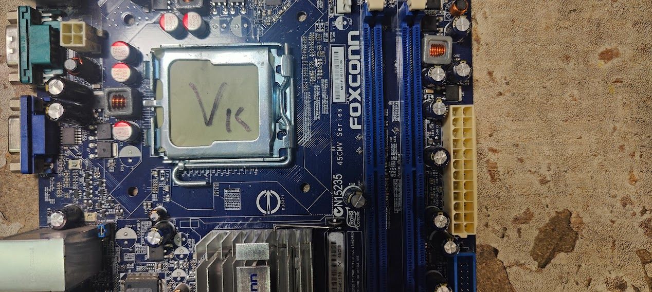 Мат. плата Foxconn 45CMV LGA775 i945GC PCI-E+SVGA+LAN SATA MicroATX 2DDR2 № K241705100 - фото фото фото 1