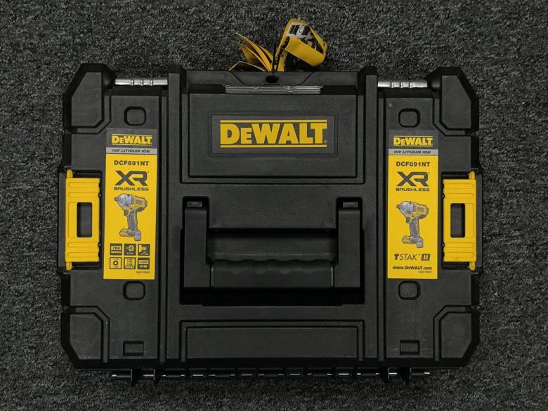 Гайковерт ударный аккумуляторный DeWALT DCF891NT-XJ Новый! - фото фото фото 1