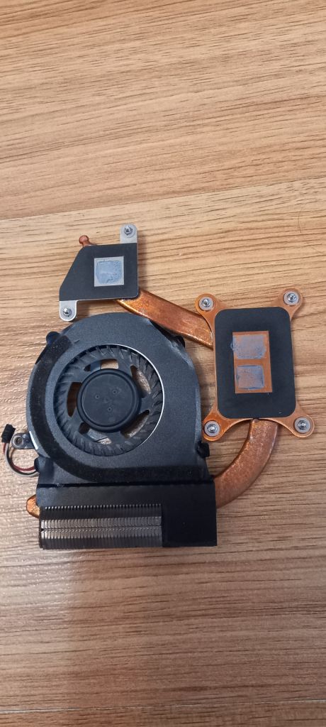 Система охолодження Samsung NP300V3A - фото фото фото 2
