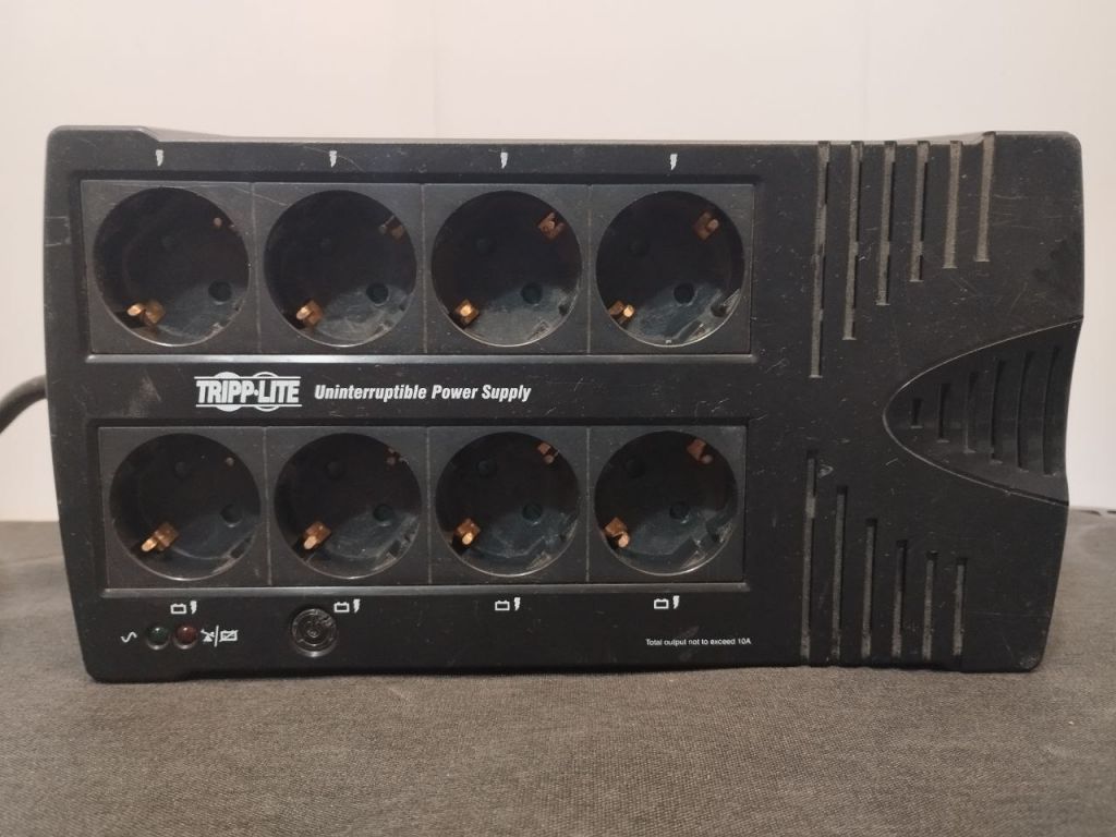 ДБЖ Tripp Lite AVRX550UD AVR Schuko USB 550 / без акб. / Код.ИБП2 - фото фото фото 5