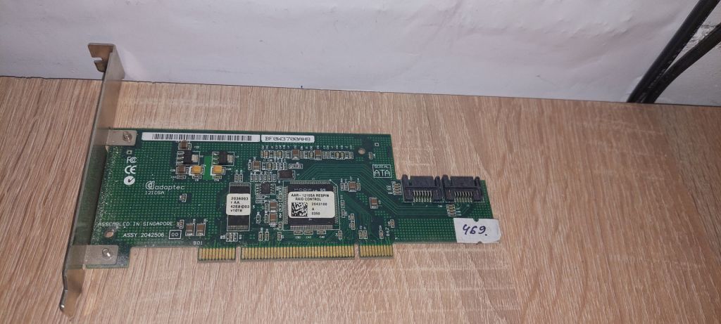 SATA RAID контролер Adaptec AAR-1210SA - фото фото фото 0