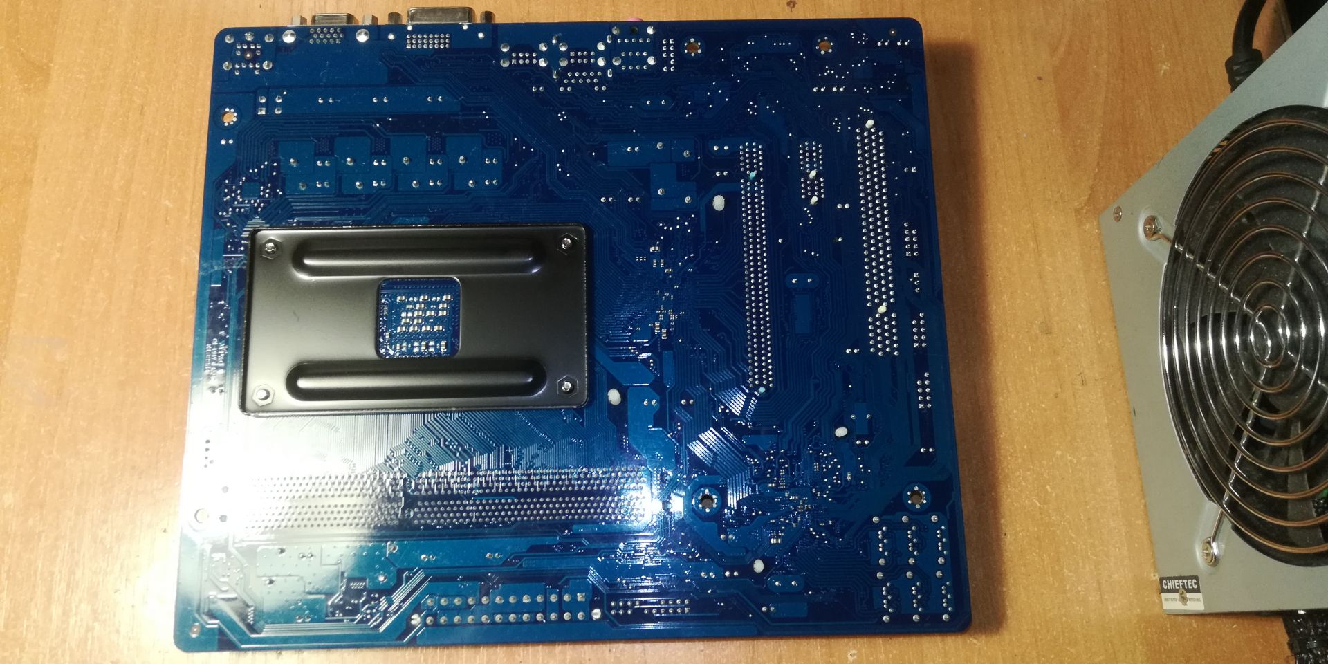 Материнская плата Gigabyte GA-78LMT-S2P     (sAM3+, AMD 760G, PCI-Ex16) - фото фото фото 1