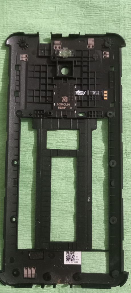 Средняя часть  Asus  Zennfone  2 ZE551ML - фото фото фото 2