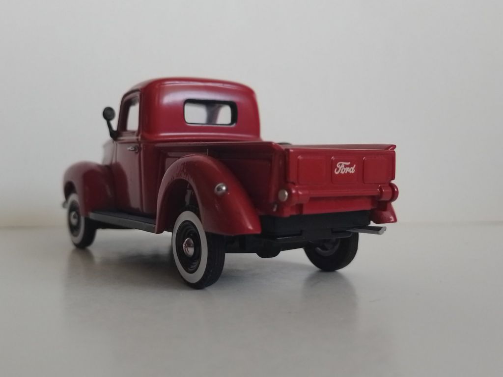 1940 Ford Pick-Up Truck. Matchbox YTC03-M -3139- - фото фото фото 2