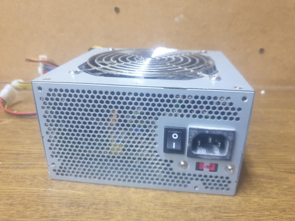 Блок живлення 650 Ватт SPS 650W-12 PSQKR - фото фото фото 3