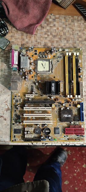 Мат. плата ASUS P5LD2 rev1.02 LGA775 i945P PCI-E+GbLAN SATA RAID ATX 4DDR2 № 231312213 - фото фото фото 0