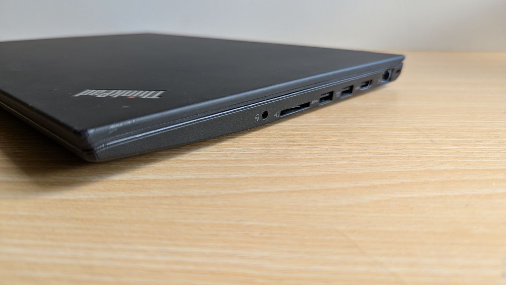 Ноутбук Lenovo ThinkPad P52s 20LB0010US sn: R90SDDK0 - фото фото фото 4