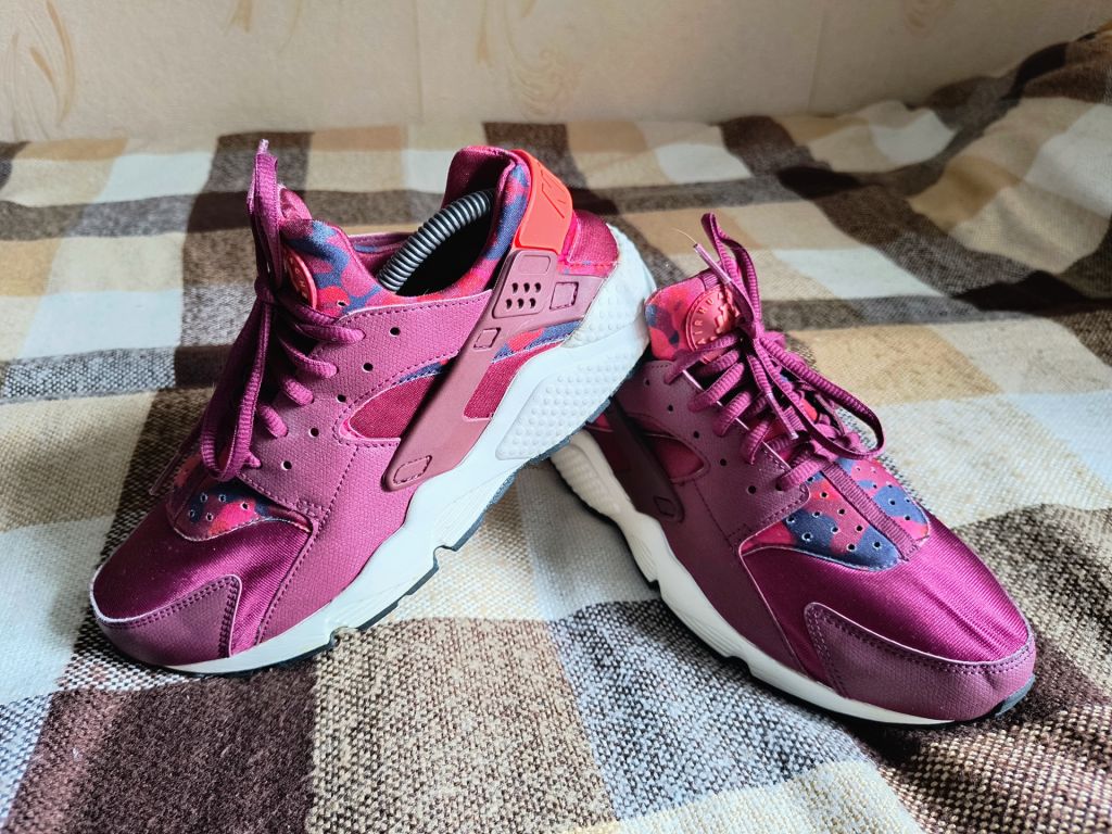 Кросівки Nike Air Huarache Run - фото фото фото 0