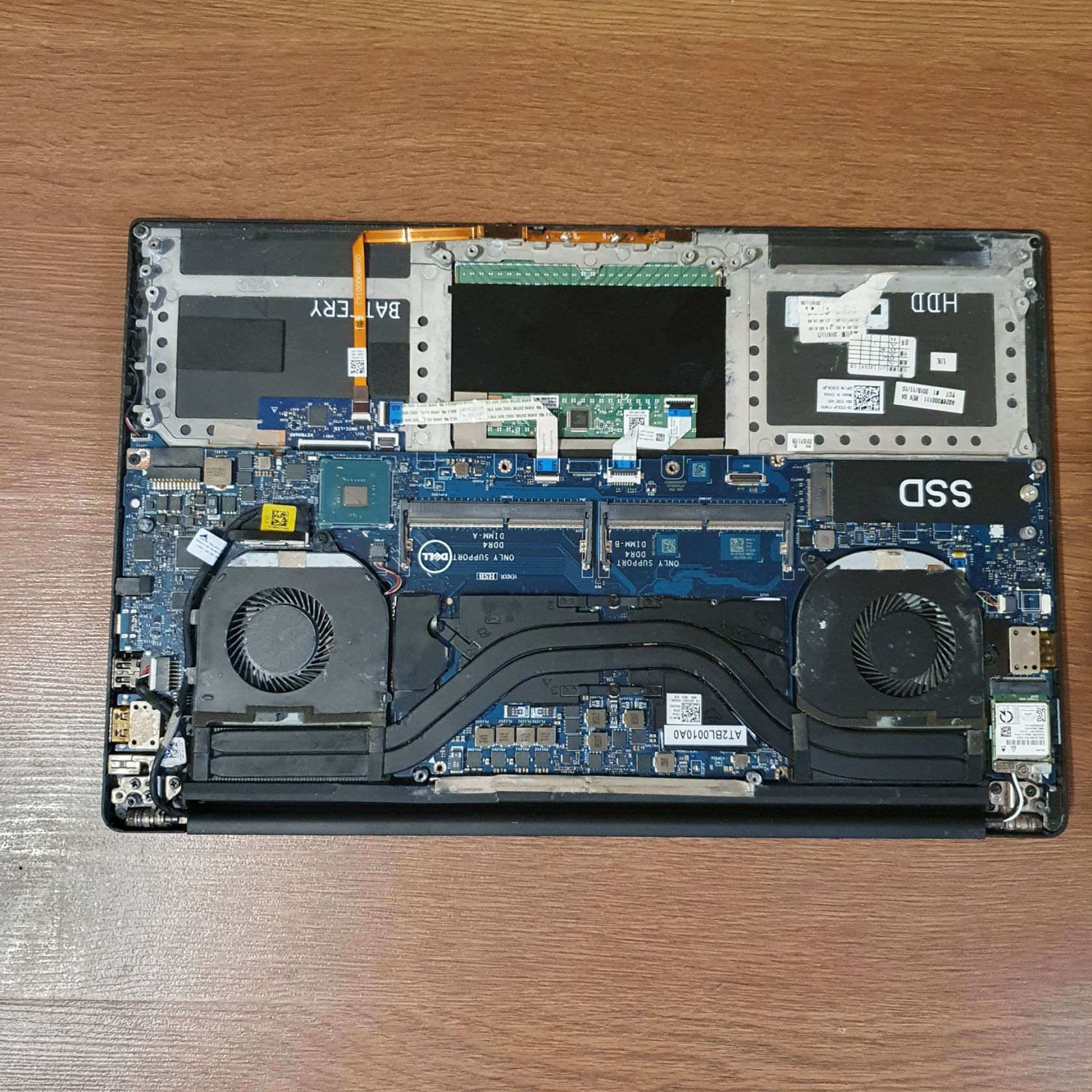 Продам ноутбук Dell XPS 15 9570 на I7-8750H - фото фото фото 3