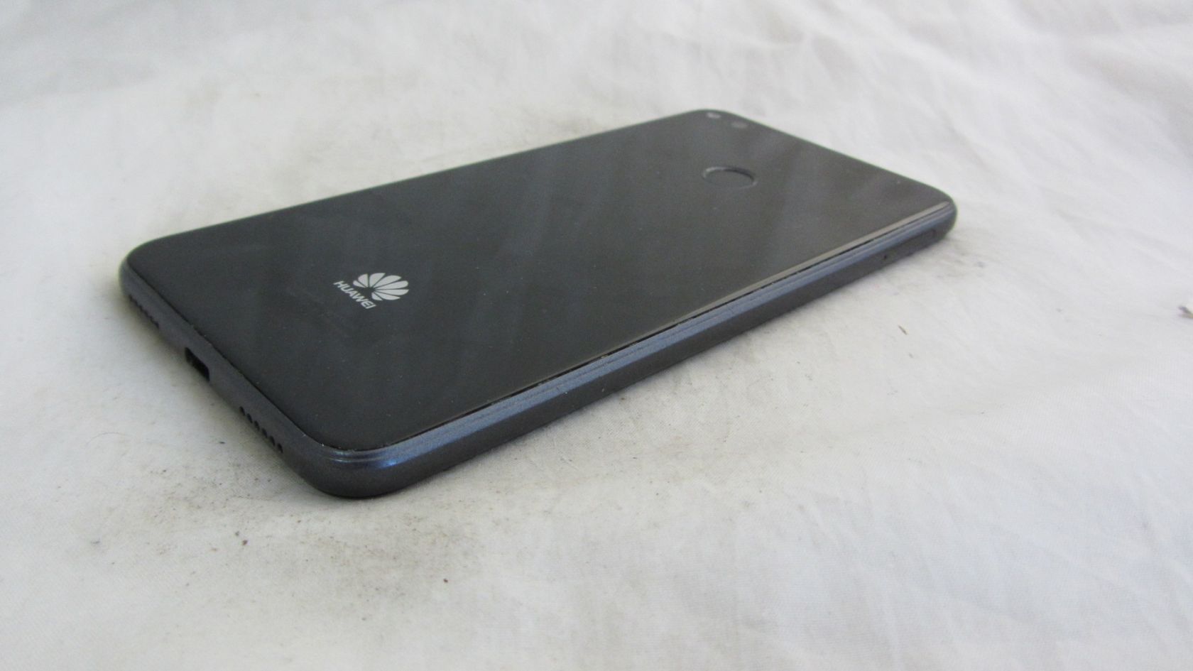 Huawei P8 Lite 2017  (PRA-LA1) Black - фото фото фото 4