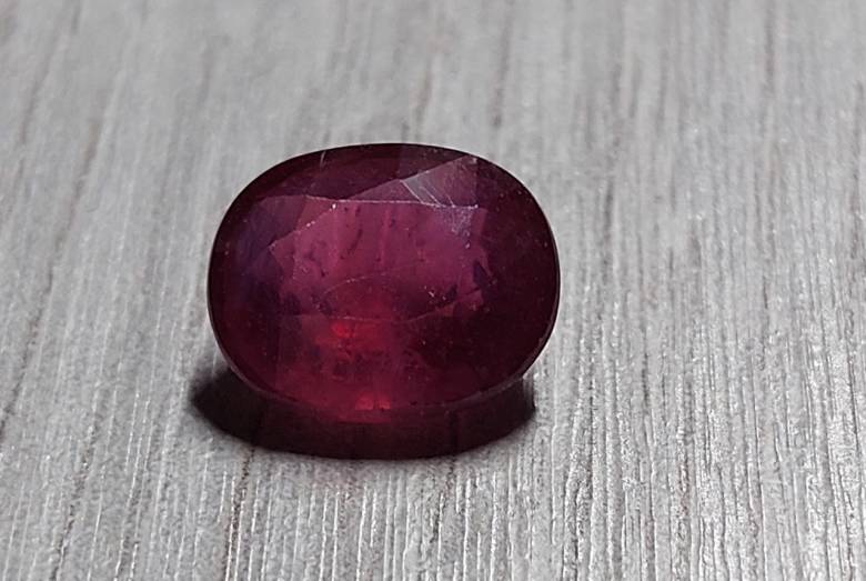 Рубин  4.28 Ct.  10.1 x 8.3 x 5 mm - фото фото фото 4