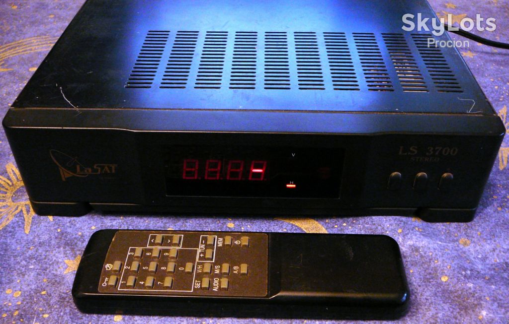 ТВ/TV тюнер LaSat LS 3700, Німеччина - фото фото фото 0