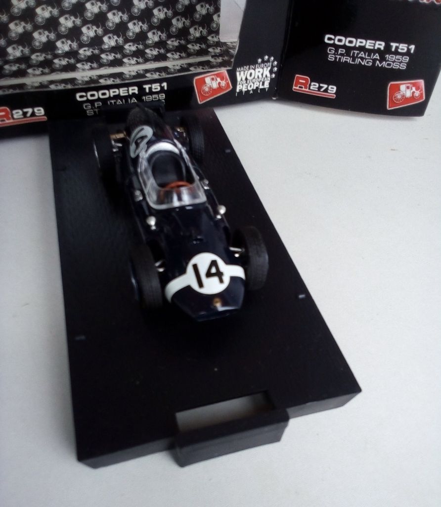 BRUMM COOPER T51 G.P ITALIA 1959 STIRLING MOSS  (NO 14) 1/43 - фото фото фото 4