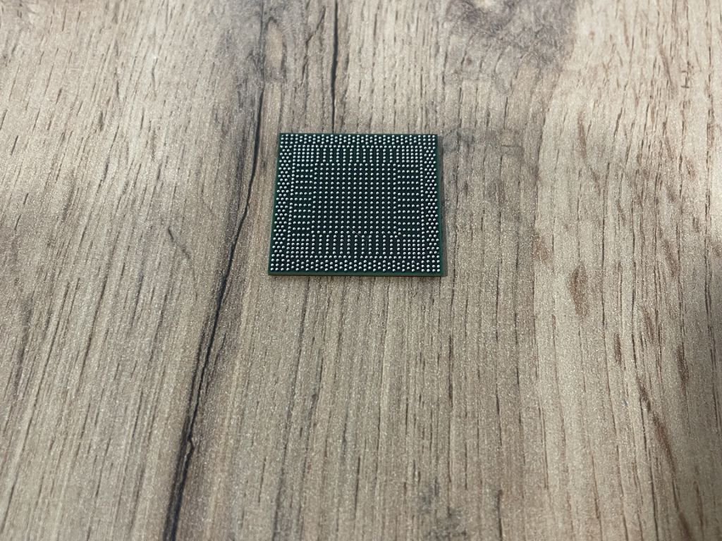 Відеочіп AMD ATI 216-0866000  (Radeon R9 375) Refurbished Original - фото фото фото 3