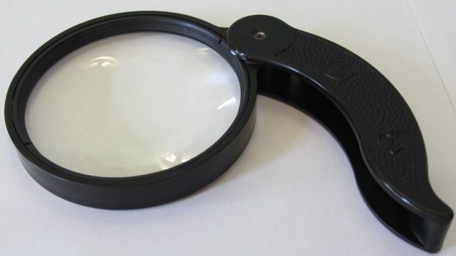 Лупа складная круглая ЛПК-471 увеличение 2х кратная, стекло, для чтения.ВОМЗ-12.1981г. СССР!.Новая !!! - фото фото фото 1