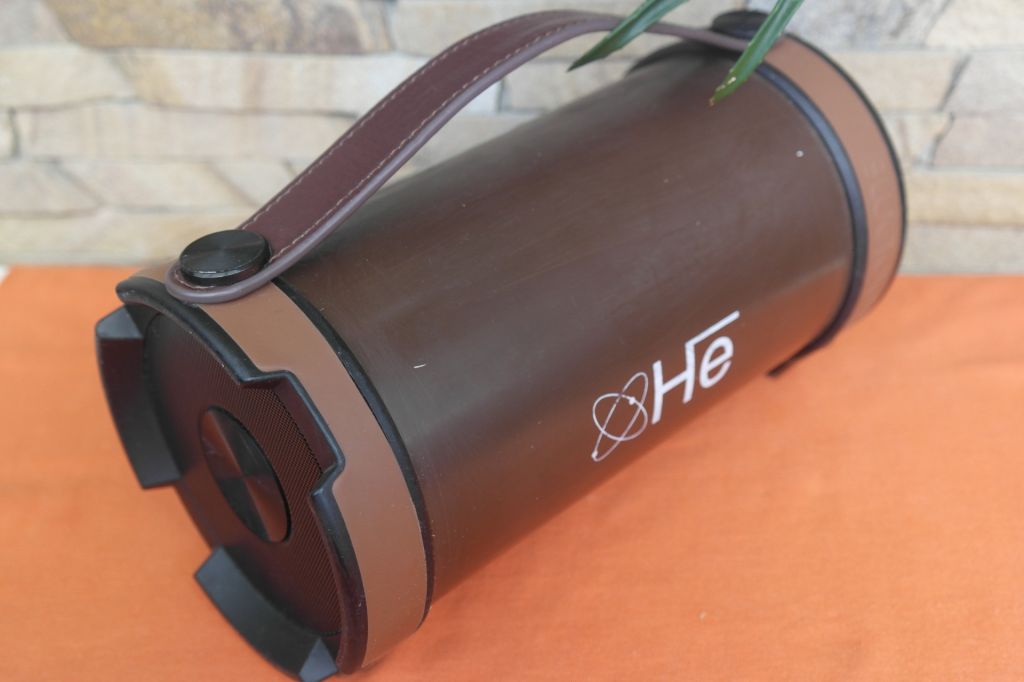 Bluetooth колонка RED5 He Sound Tube Brown - фото фото фото 0