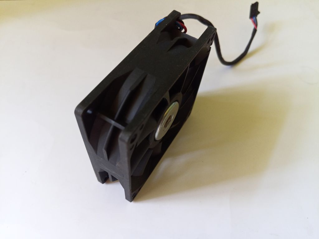 Б/У Кулер серверний 80x80x25 Delta Electronics Model: FFB0812SH 12V, 0.60A, 3pin код.К74 - фото фото фото 3