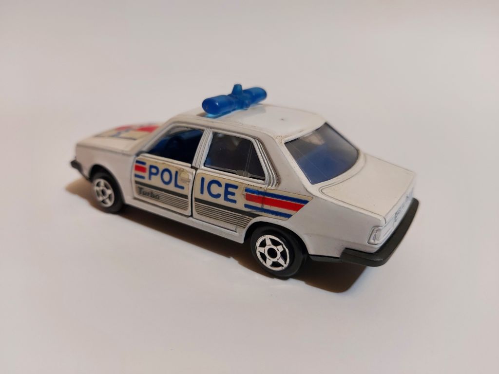 Norev 1:43 Renault 18 TL "Police" - фото фото фото 2