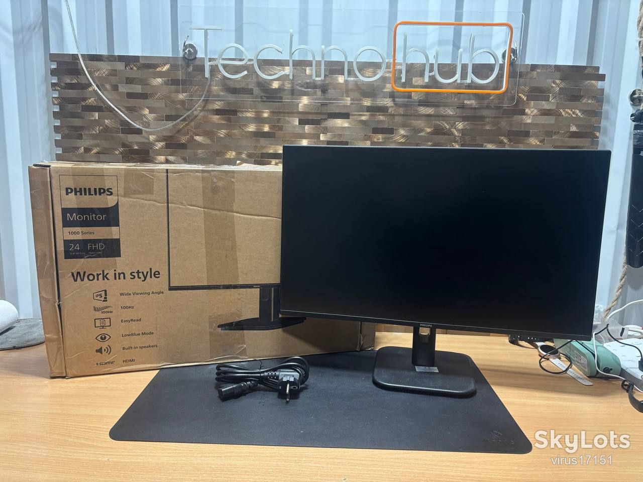 монітор Philips 24" FHD - фото фото фото 0