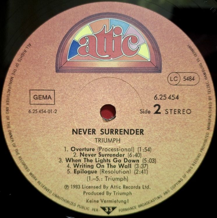Triumph - Never Surrender - 1983.  (LP). 12. Vinyl. Пластинка. Germany. - фото фото фото 5