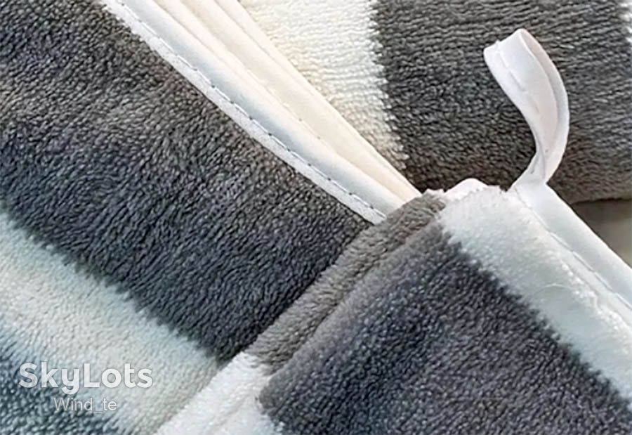 Рушник для рук та обличчя у сіро-білу смужку  ( полотенце ) - фото фото фото 3