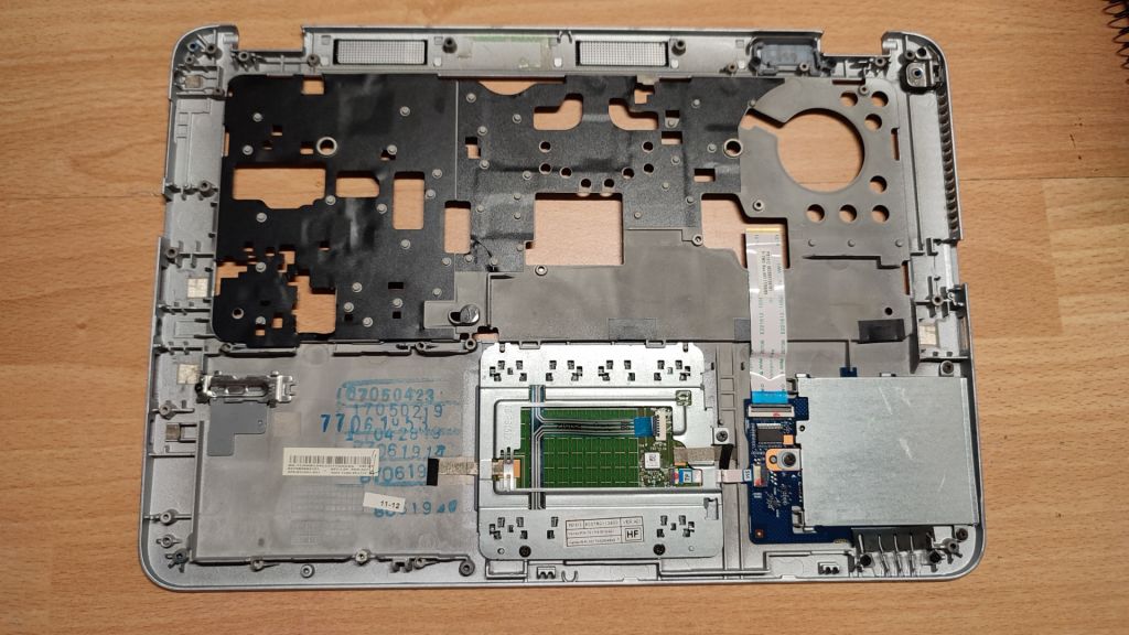 Топкейсі HP 820 g3 - фото фото фото 1