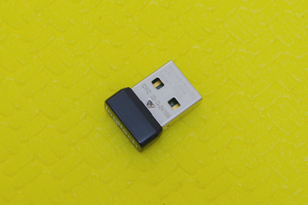 Адаптер ресивер универсальный Logitech USB receiver 2.4 ГГц Bluetooth - фото фото фото 0