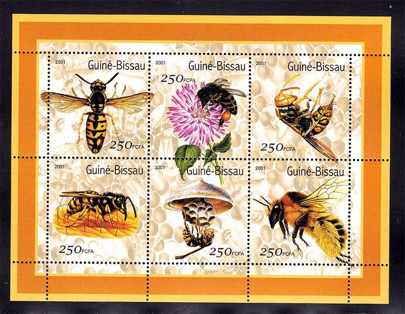 Фауна  Гвинея Биссау 2001 г MNH - пчелы -  блок -  флора - фото фото фото 0