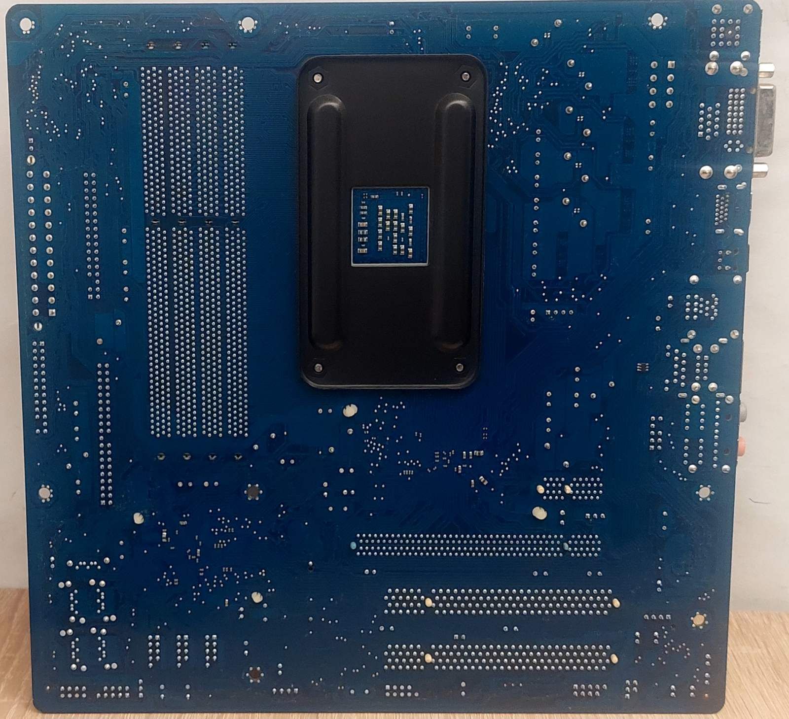 Материнська плата Gigabyte GA-MA78LMT-US2H  /Socket AM3/MicroATX/4 x DDR3/  б/в - фото фото фото 2