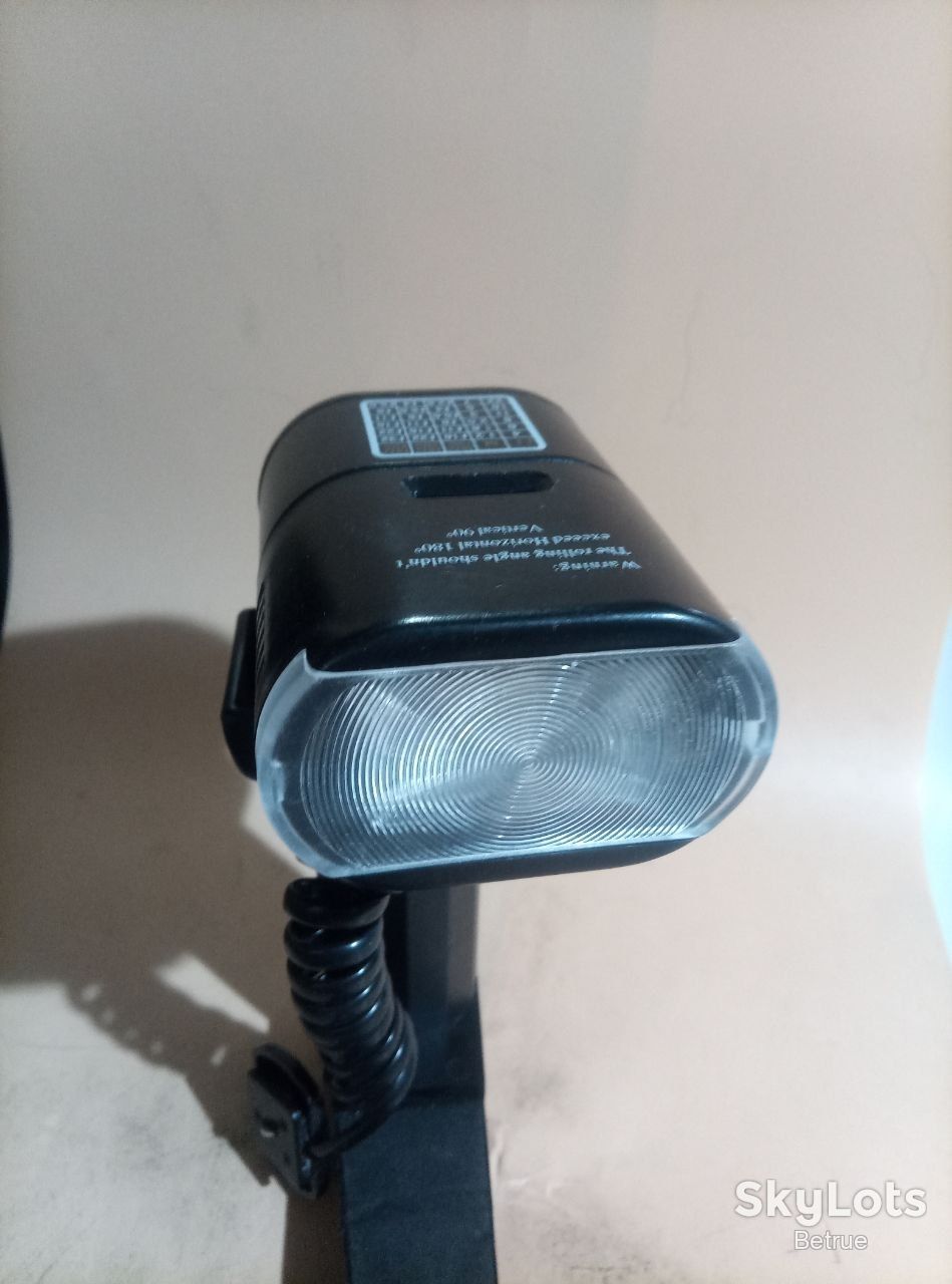 Молотковий Фотоспалах Handle-Mount Flash з Поворотною Головкою та Синхрокабелем для Фотоапаратів  (20006) - фото фото фото 4