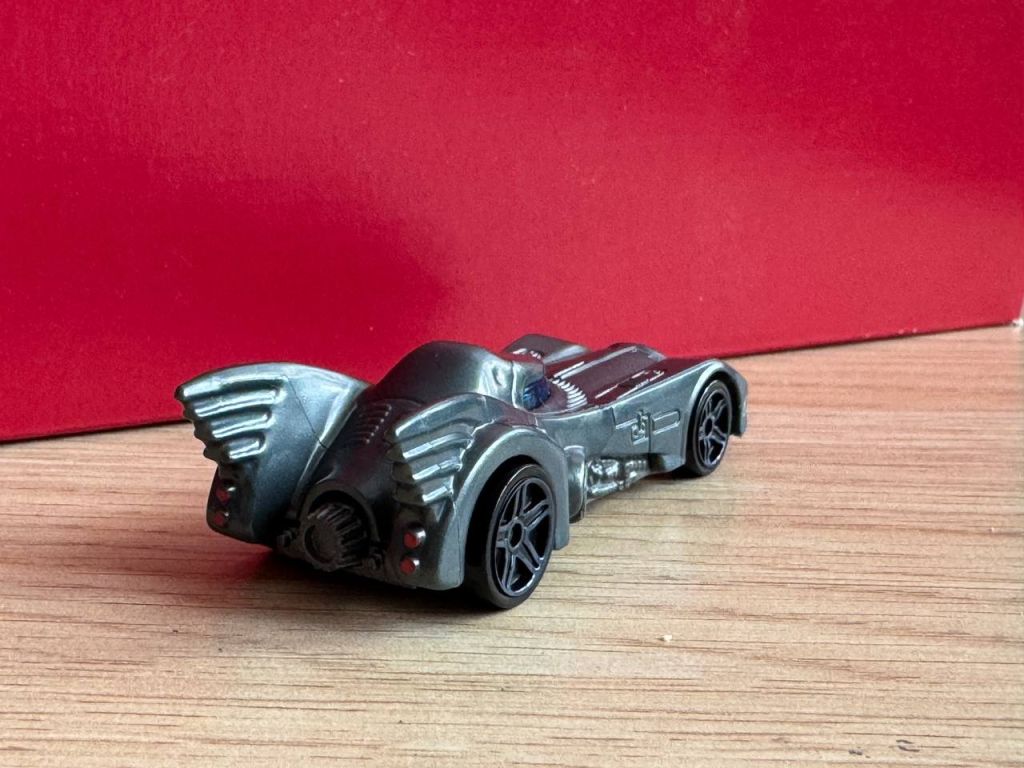 Batmobile HotWheels 2004 рік - фото фото фото 1