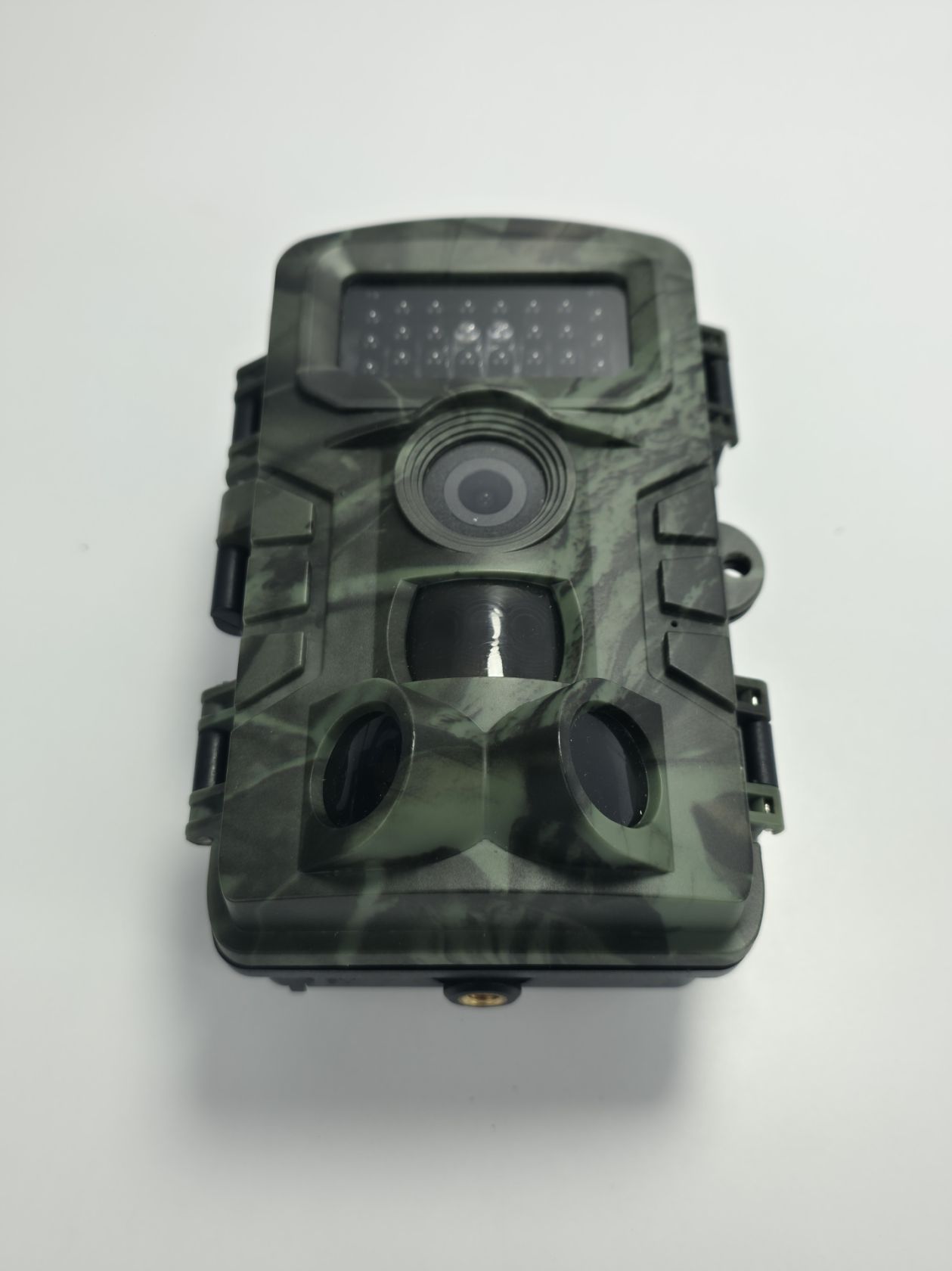 Фотопастка Trail Camera з PIR-датчиком, нічним підсвічуванням та екраном 2" - фото фото фото 3