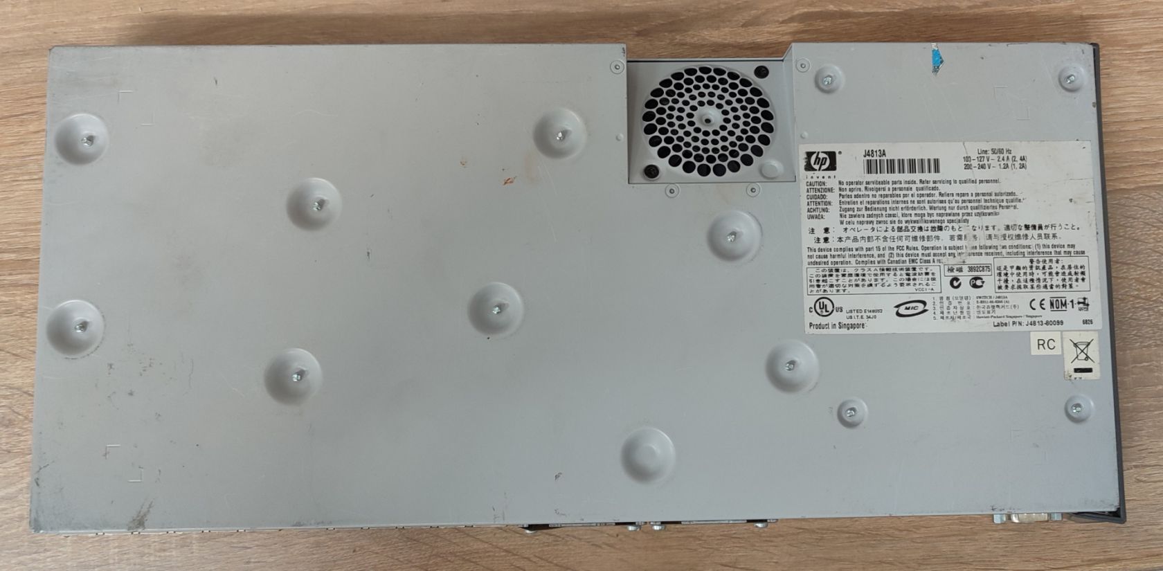 Коммутатор HP ProCurve Switch 2524-24 J4813 - б/у - фото фото фото 4