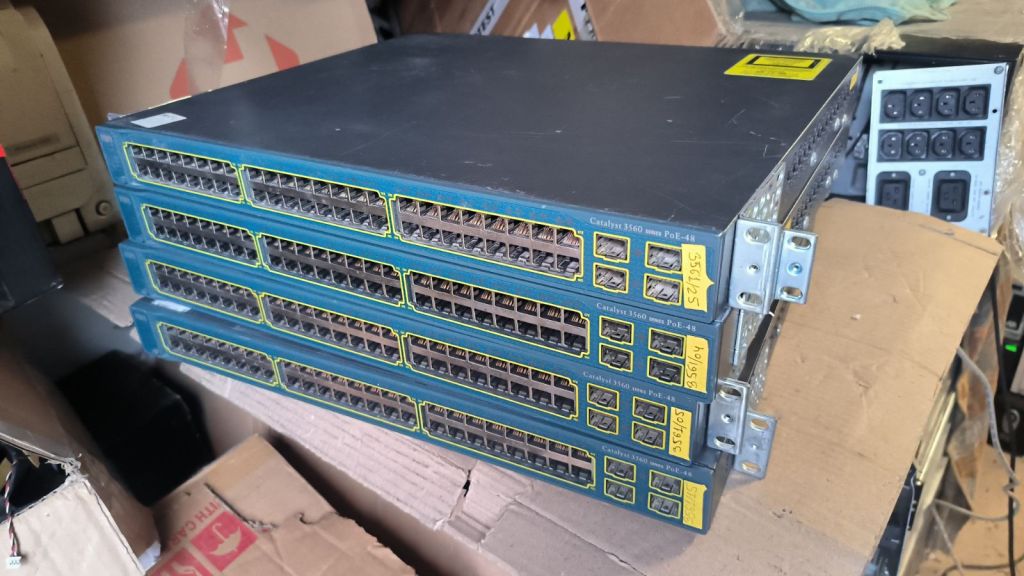 Комутатор Cisco WS-C3560G-48PS-S POE - фото фото фото 4