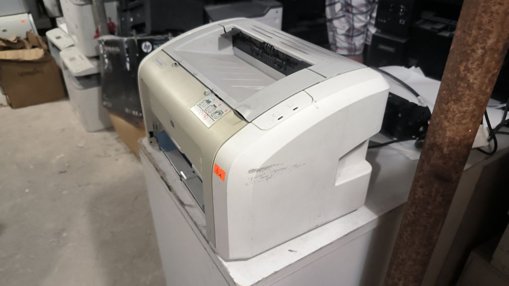 Принтер HP LaserJet 1020 №8x - фото фото фото 1