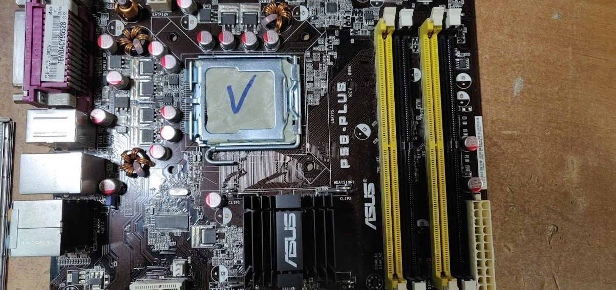 Мат. плата ASUS P5B-PLUS LGA775 P965 PCI-E+GbLAN+1394 SATA RAID ATX 4DDR2 № 210912 - фото фото фото 1